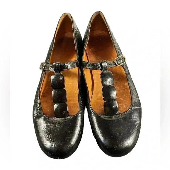 CHIE MAHARA Black Patent Mary Jane T Strap Flats Size 38/7.5 - Picture 8 of 9
